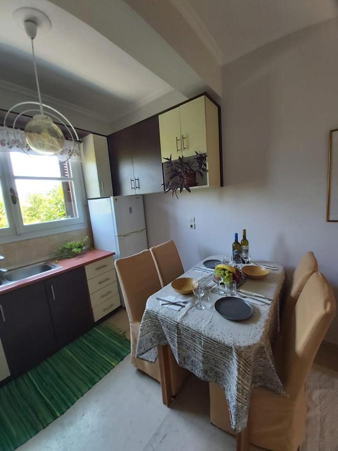 Eugenia Apartment เปรามา ภายนอก รูปภาพ