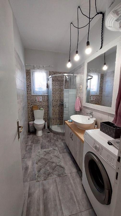 Eugenia Apartment เปรามา ภายนอก รูปภาพ